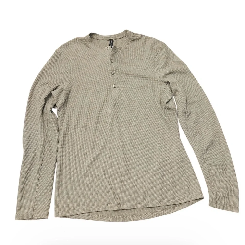 Lululemon Shift Stitch Henley
Heathered Core Medium Grey Men’s Small NWT - Picture 5 of 9